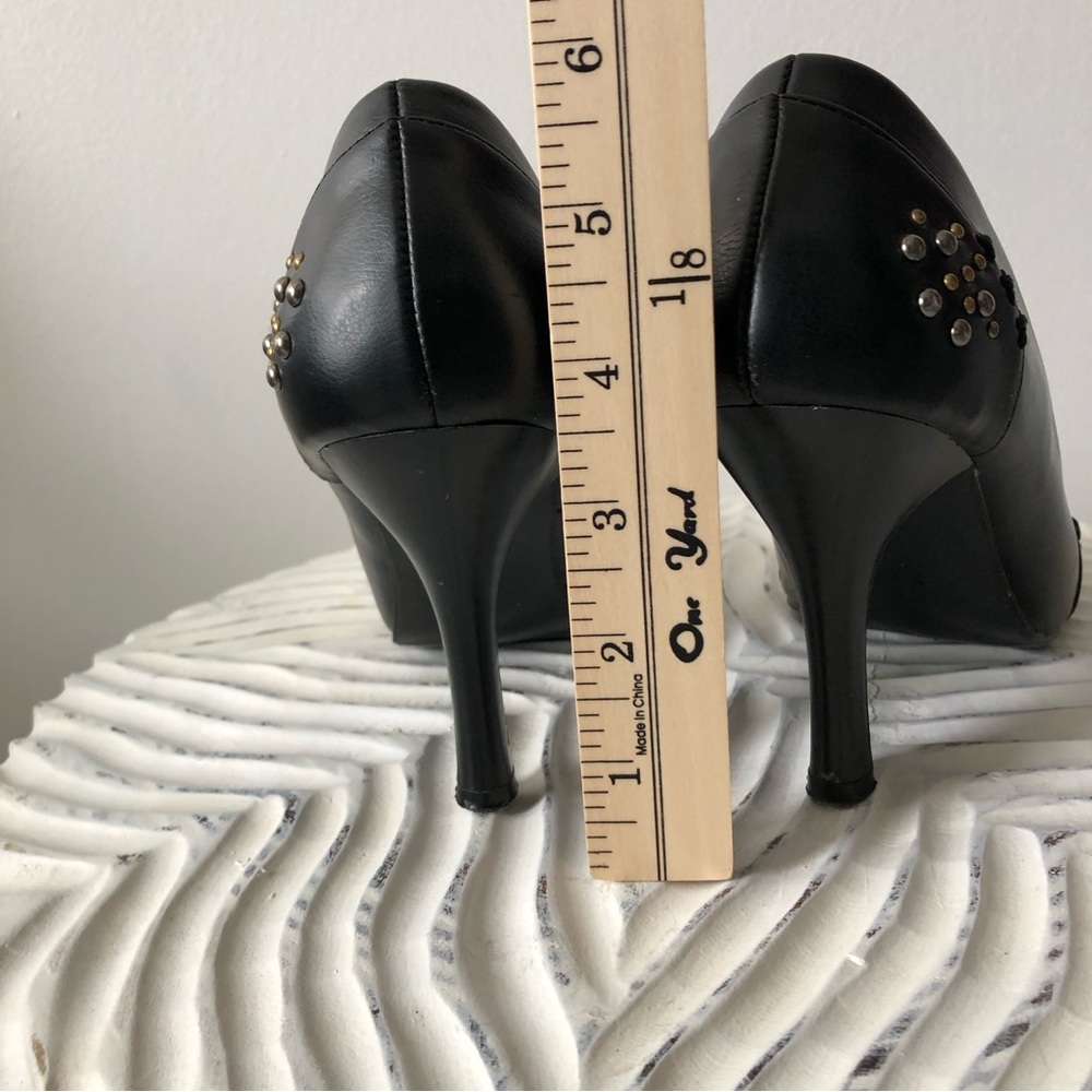 Wild Diva Black Studded Heels 7 Black Pumps with Metal Stud Accents - Picture 2 of 14